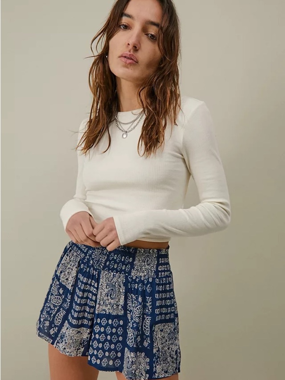 Urban Outfitters Blue Pattern Shorts Size M
